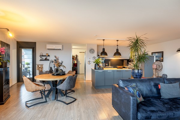 Medium property photo - Nieuwstraat 400, 3201 EG Spijkenisse